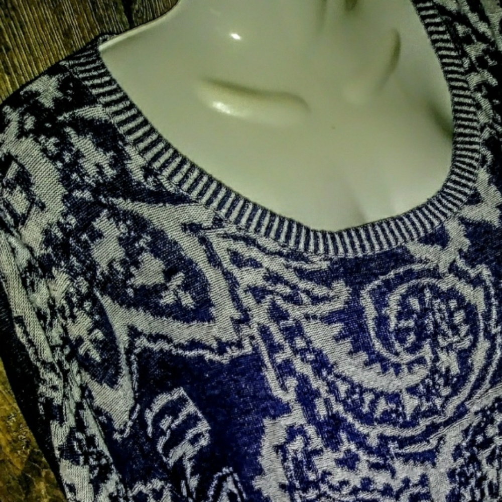Liz Claiborne Top Size M Knit Dolman Paisley - Picture 5 of 14